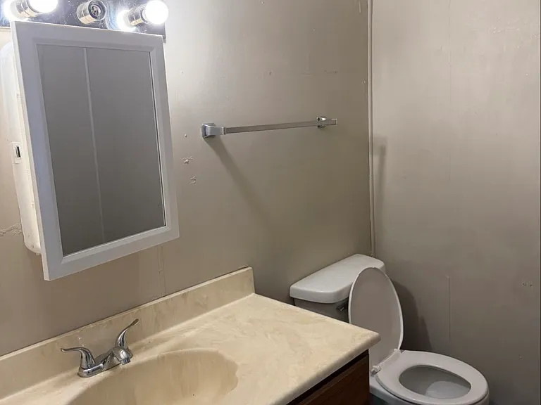 122 Soo Ave E #1 — Photo 7