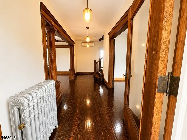 2 Cloverhill Pl #1 — Photo 8