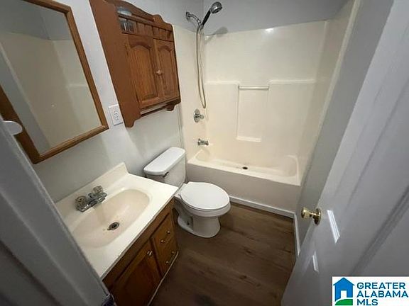8th image of 21 Myras Way