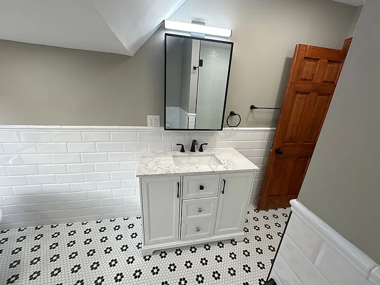 1023 Neil Ave — Photo 32
