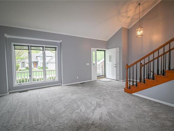 5th image of 4407 Appletree Ct