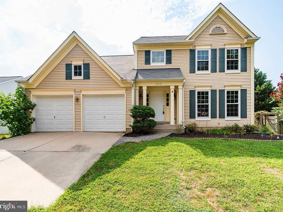 1st image of 1115 Autumn Gold Dr