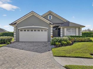 8147 Lake James Dr, Lakeland, FL 33810