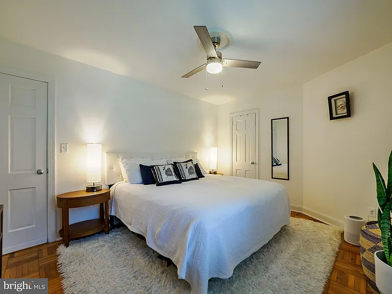 1608 W Abingdon Dr #102 — Photo 24