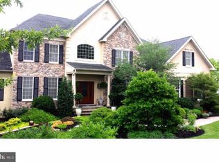 12 Poplar Rd, Chadds Ford, PA 19317