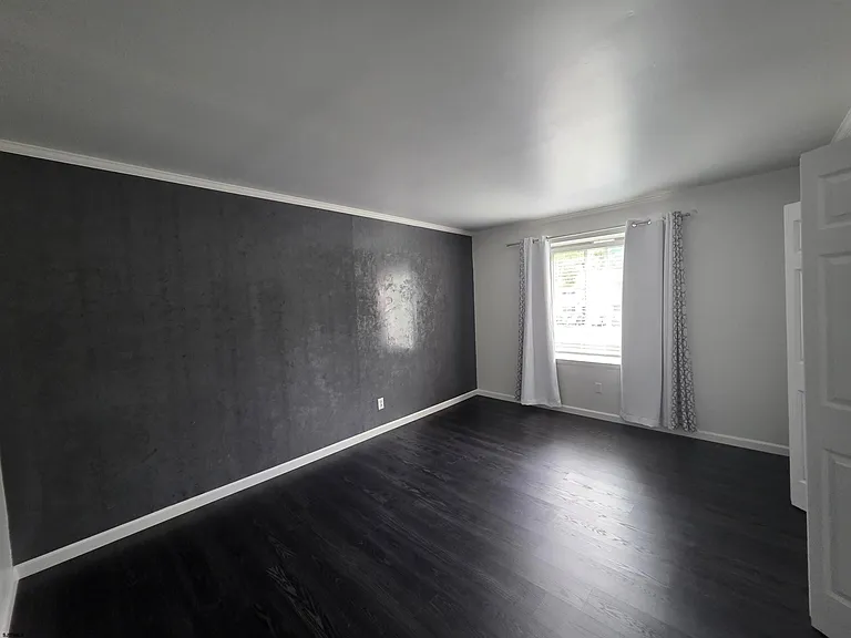 2425 Arbor Ct #2425 — Photo 8