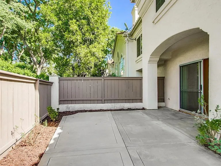 1879 Matin Cir #140 — Photo 57