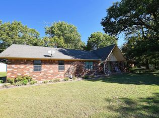 18968 E Blue Bird Dr, Park Hill, OK 74451