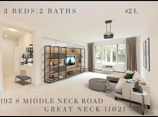 195 S Middle Neck Road #2-L, Great Neck, NY 11021