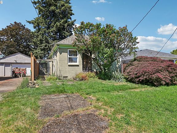 2nd image of 1637 NE 75th Ave