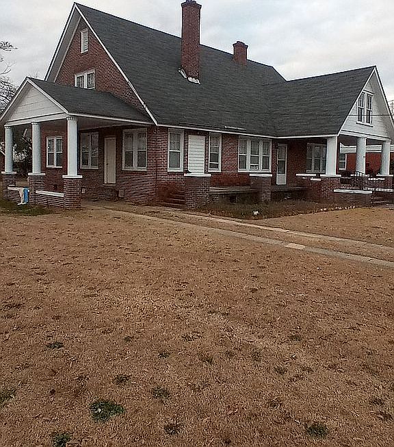 207 N 4th Ave, Dillon, SC 29536 Zillow