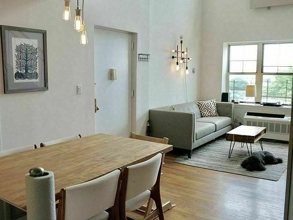 5th image of 15 Calder Pl APT 5A