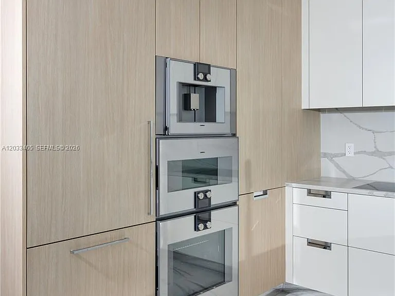 15701 Collins 1403 Sunny #1403 — Photo 14