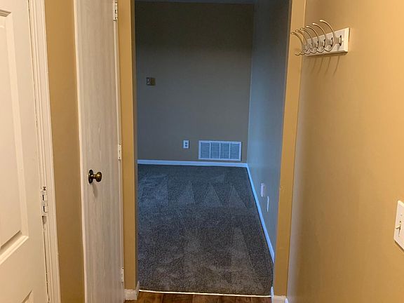5th image of 860 Gordon Smith Blvd APT 11