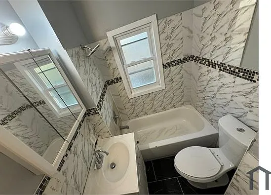 10 Boylan St #2 — Photo 4