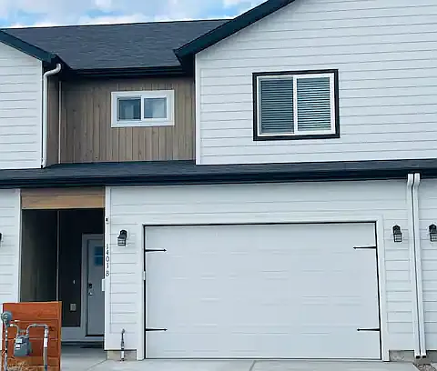 1401 Westwood Cir #C — Photo 1