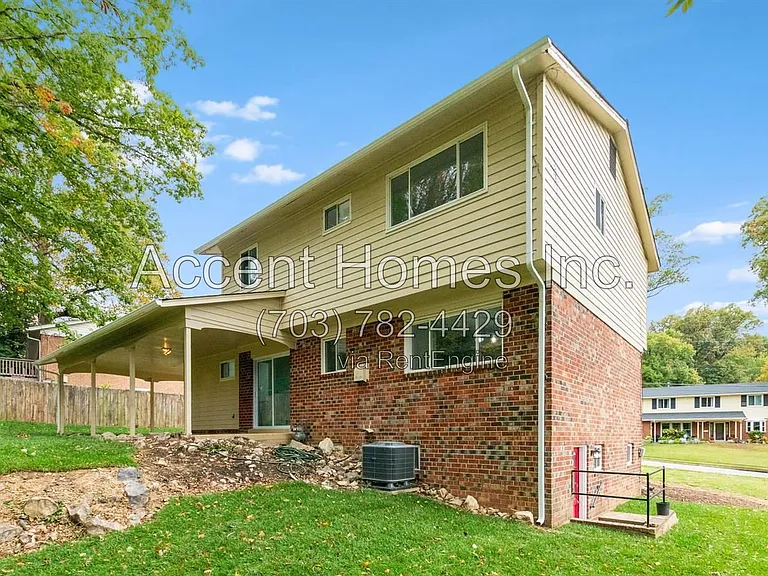 8613 Kenilworth Dr — Photo 35
