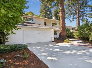 707 E Charleston Ct, Palo Alto, CA 94303