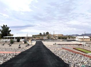 53 Underwood Blvd, Elephant Butte, NM 87935
