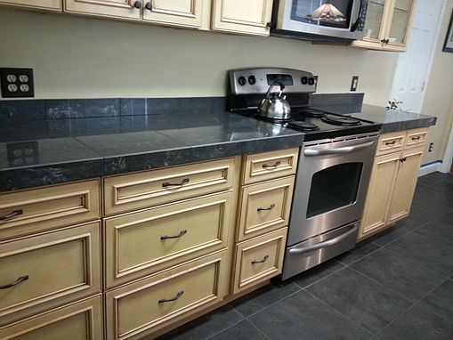 Custom Cabinets Lg  Drawers