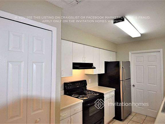 3rd image of 102 Balboa Ct