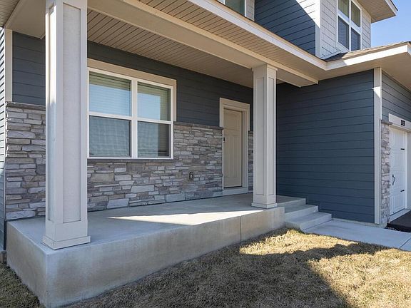 2nd image of 10691 Bent Pine Ln