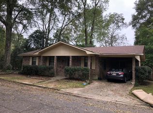1013 Tanglewood Dr, Columbia, MS 39429