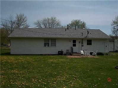 2nd image of 1422 Sabrina Cir