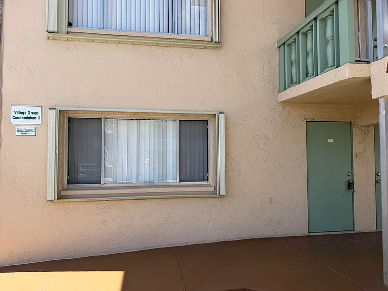 700 Village Green Ct #101 — Photo 32