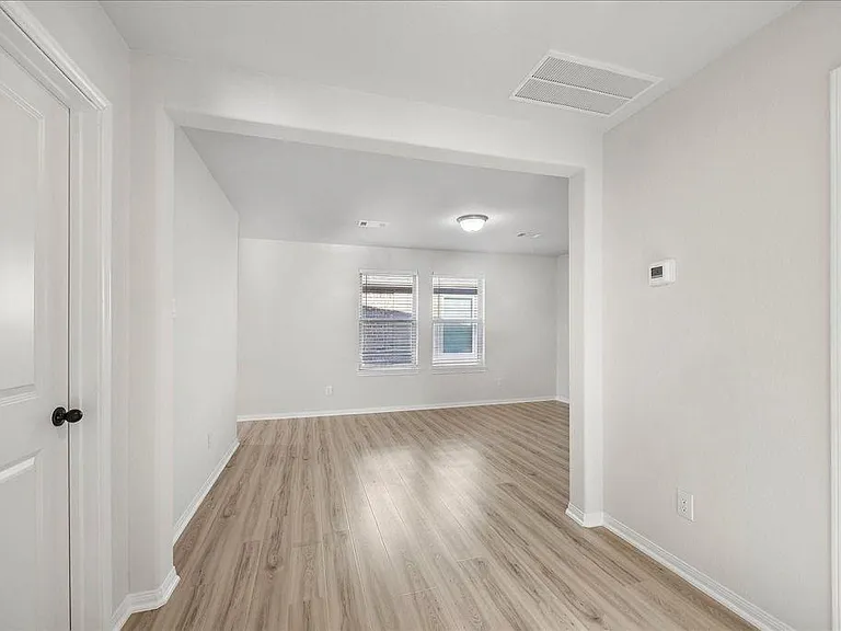 756 Lake Lacosta Dr — Photo 14