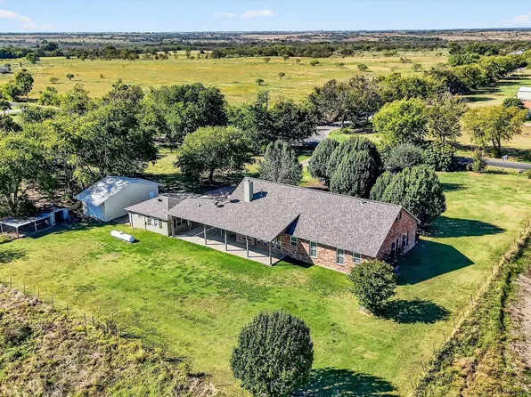 2166 Old Southmayd Rd, Sherman, TX 75092