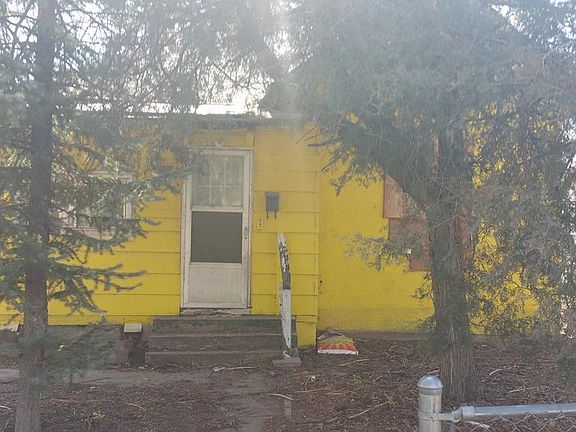 2nd image of 502 S 12th St