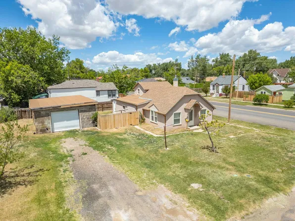 1102 S 8th St, Laramie, WY 82070