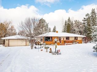 7 Birch Grove Rd, Esko, MN 55733