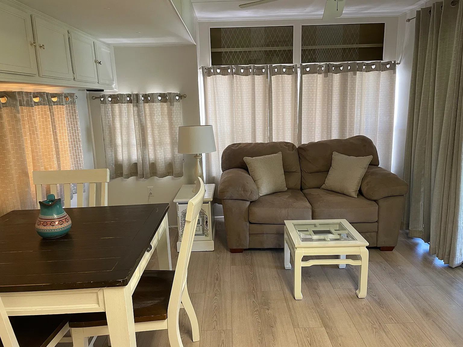 1 bed, 800 sqft, $1,600 — Photo 4