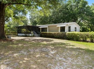 4809 Kipp Cir, Plant City, FL 33566