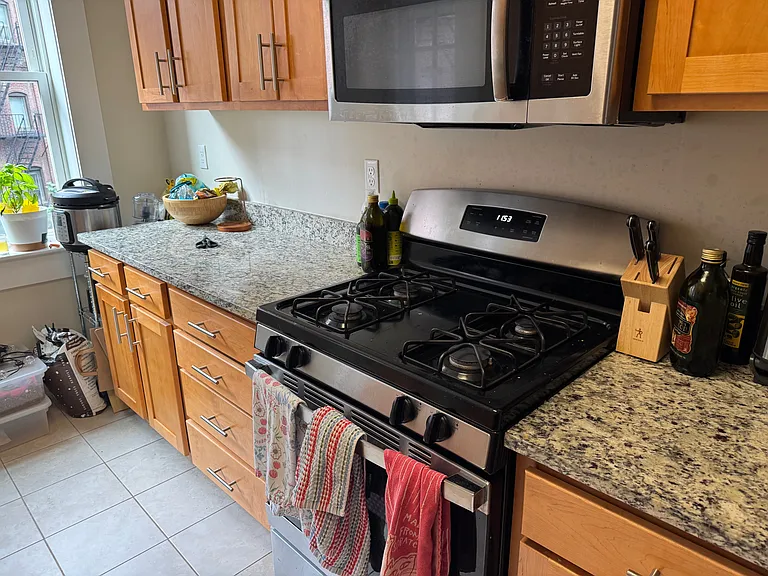 12 Short St #5 — Photo 31