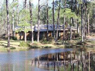 301 Revell Ln, Thomasville, GA 31757