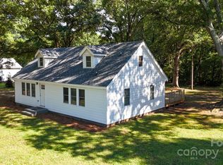 7508 McIlwaine Rd, Huntersville, NC 28078