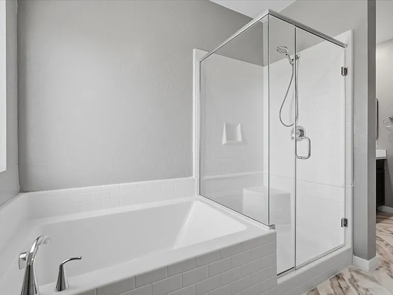 6510 Silver Estates Ave — Photo 17
