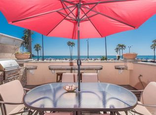 2202 W Oceanfront UNIT D, Newport Beach, CA 92663