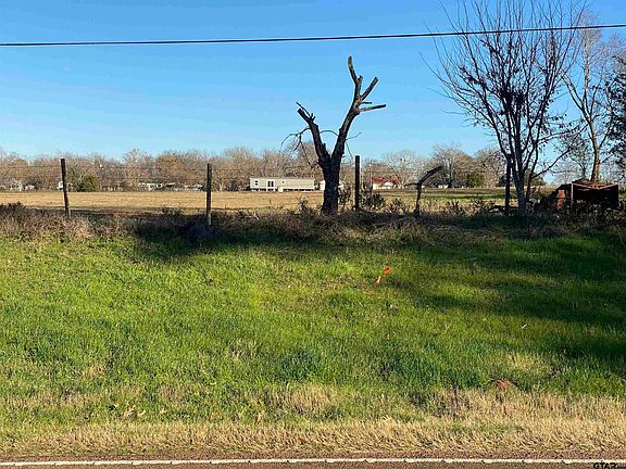 4th image of Fm 2138 N Lot 4