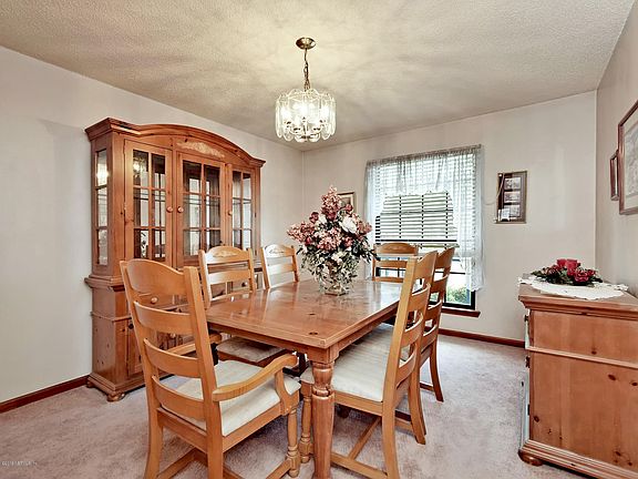 1016 Wilderland Dr-3