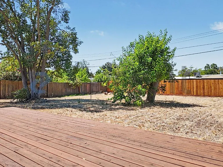 1937 Terrace Dr — Photo 37