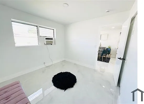 2316 Freedom St #6 — Photo 16