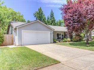 4372 Agnes May Dr, Redding, CA 96002