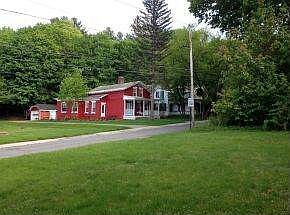 Neighbor sw (Colonial home)