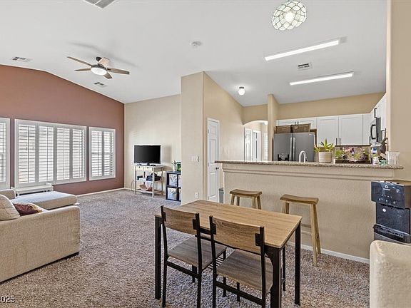 4th image of 6539 Ozzie Harriet Ave #101