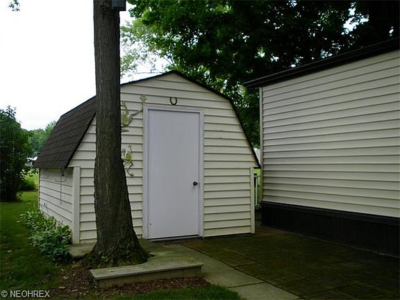3rd image of 1229 Columbiana Lisbon Rd Lot 4