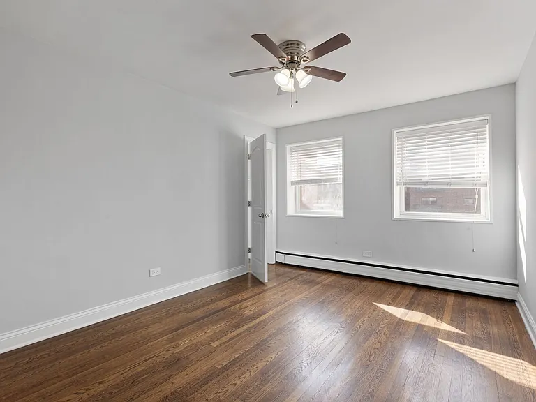 6120-6122 N Kenmore Ave #3W — Photo 3